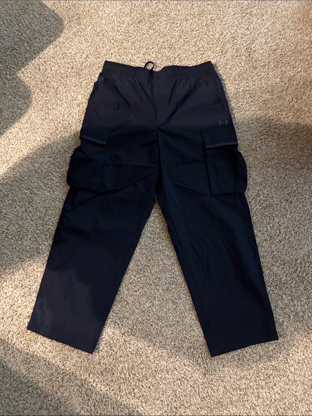 Under Armour Men's Black Cargo Pants with Side Pockets